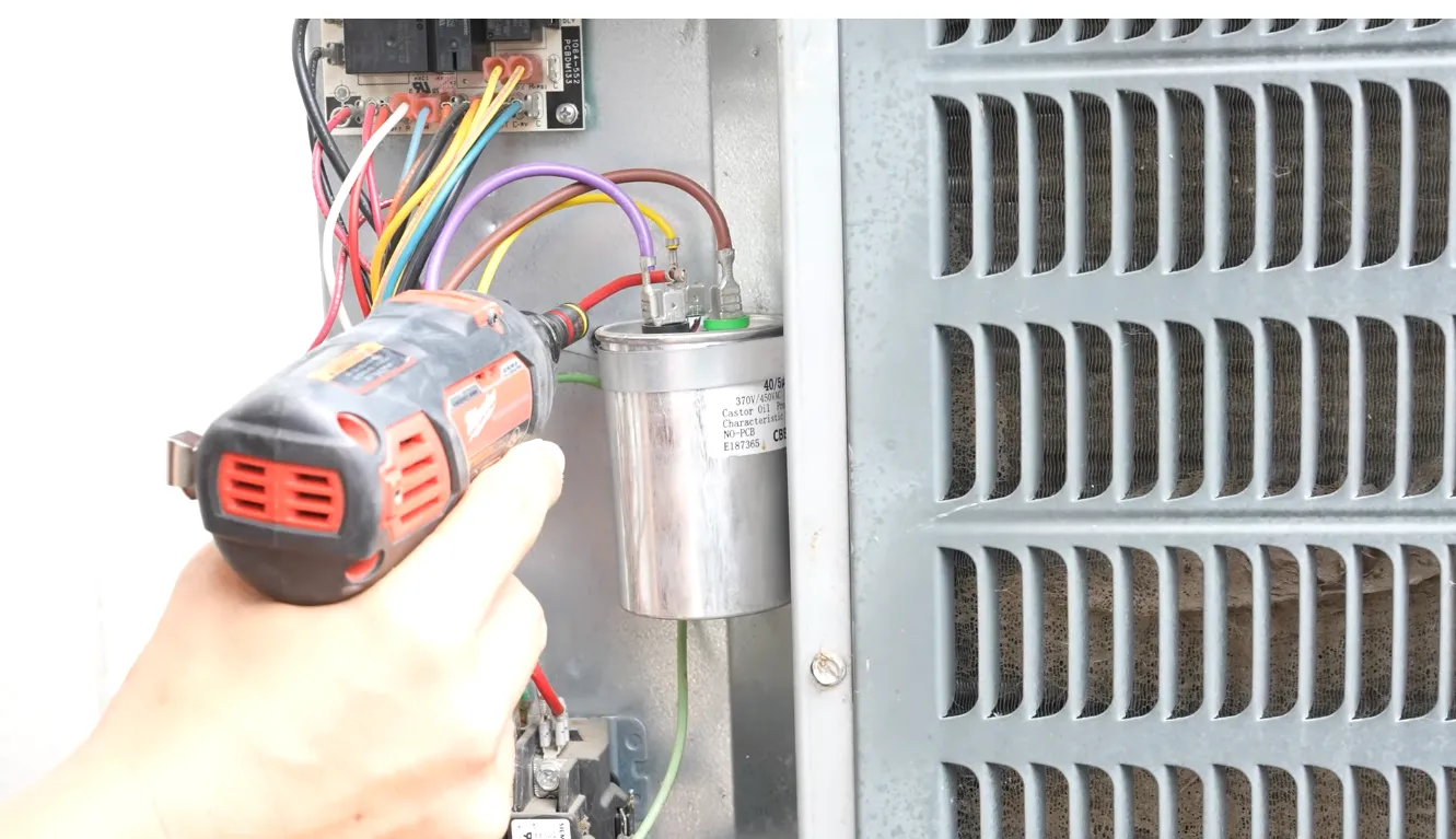 AC Capacitor: Functions, Types, and How It Works