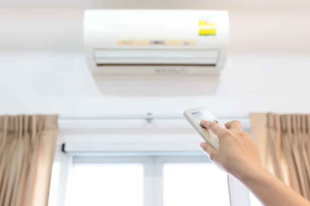 What is an Inverter Air Conditioner? Here's How It Works! - Lightning Bult