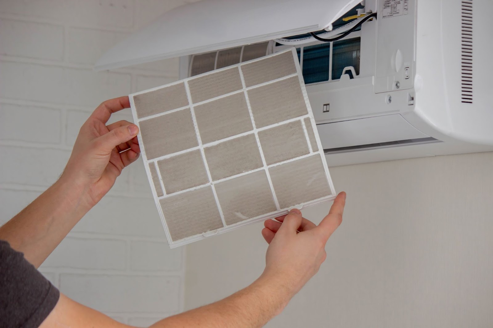 How to Change Your AC Filter & Tips to Maintain It