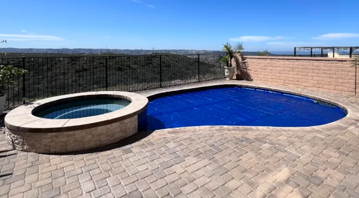 One of the key factors for determining your gas pool heater size is the use of a pool cover